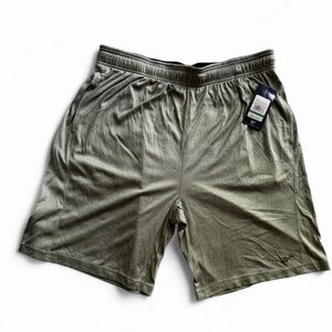 NWT Reebok Pyro Training Shorts Slim 9” - Dark Heather Grey - XL